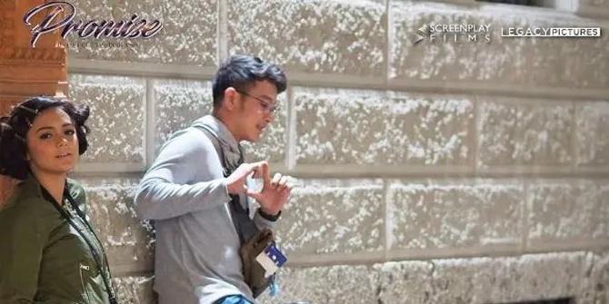 Film karya sutradara Asep Kusdinar yang mampu membuat penontonya baper dan menitihkan air mata.