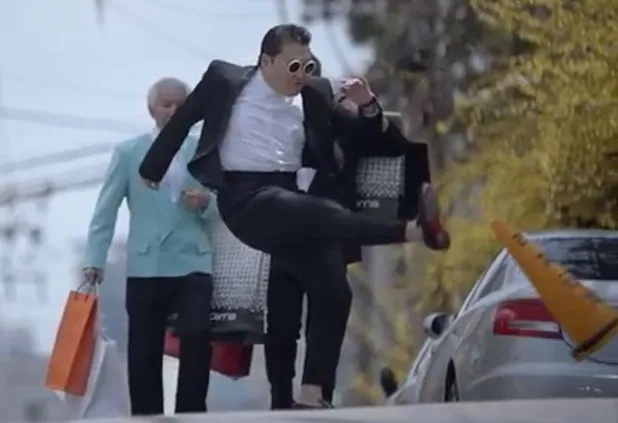 Adegan kontroversial