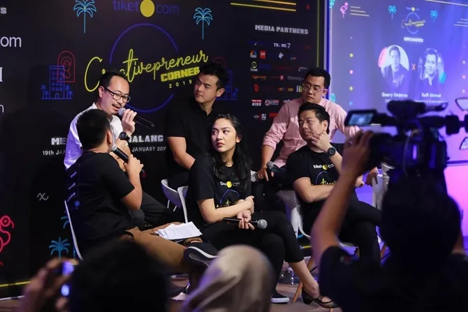 Bayaran Pertama