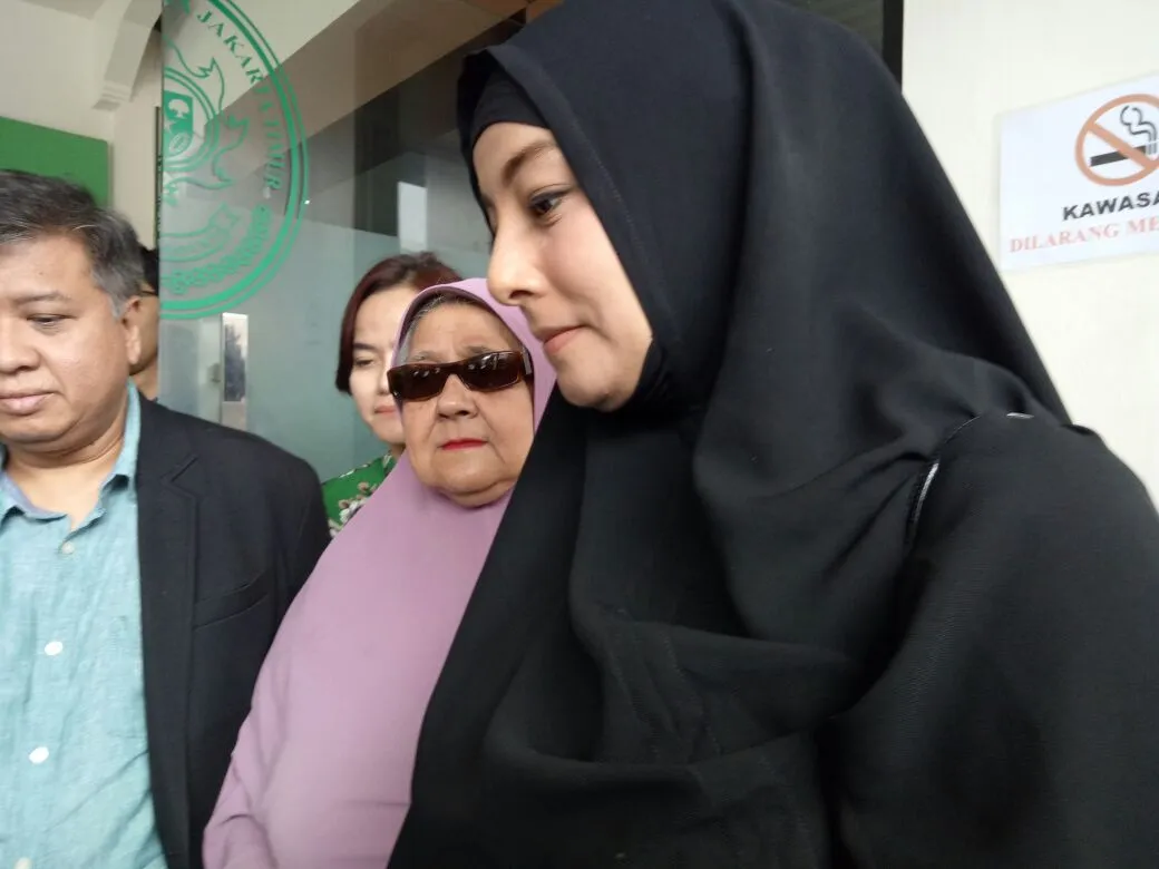 Ustaz Al Habsyi dan Putri Aisyah resmi bercerai © KapanLagi.com/Nuzulur Rakhmah