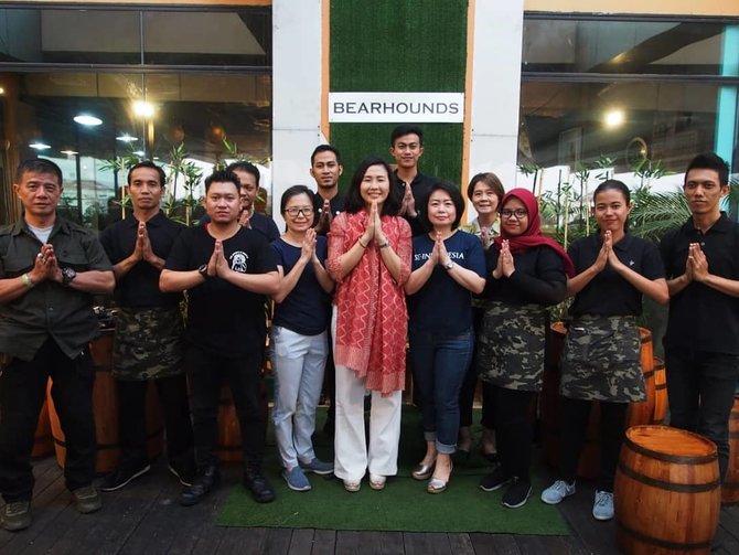 How is Veronica Tan, Ahok's ex-wife? Turns out she's selling meat now