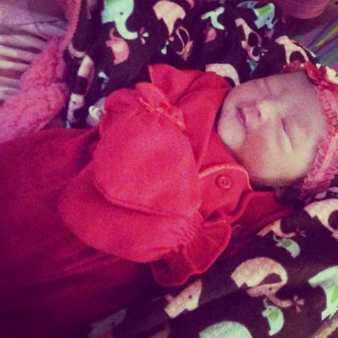 Queen Chara Wantania anak ketiga dari Pinkan Mambo yang lucu @instagram.com - pinkanmambo