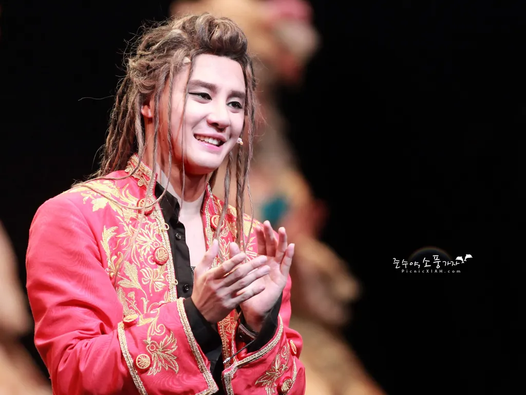 Junsu JYJ ketika tampil dalam drama musikal Mozart ©raa-tsubasa.blogspot.com