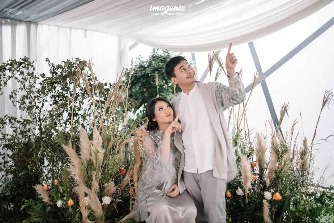 Raditya Dika dan Anissa Aziza Credit: Instagram/Raditya_Dika