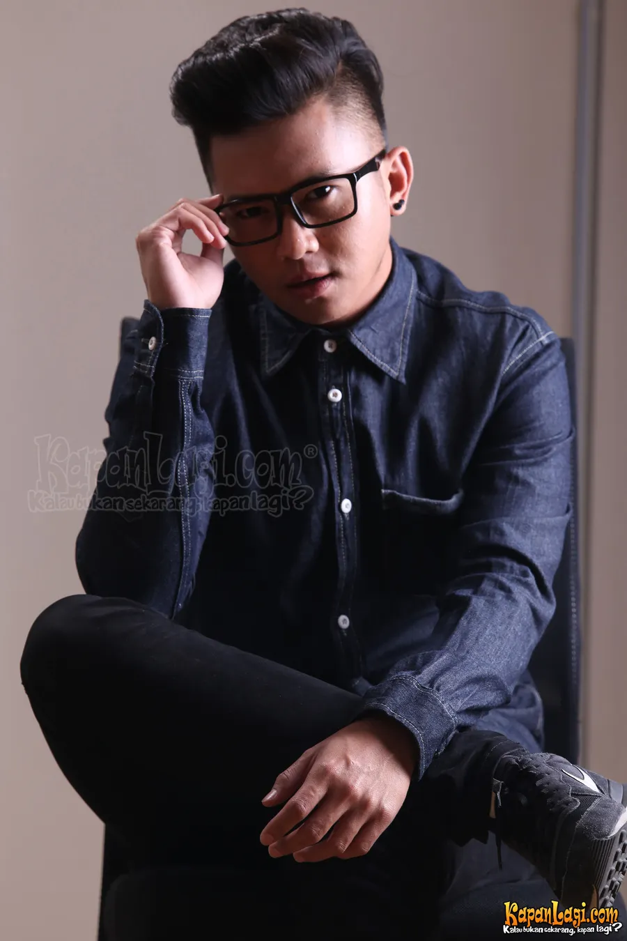 Sering terlihat akrab dengan Enzy, Rafael mengaku Enzy bukan tipe cewek idamannya ©KapanLagi.com/Busan