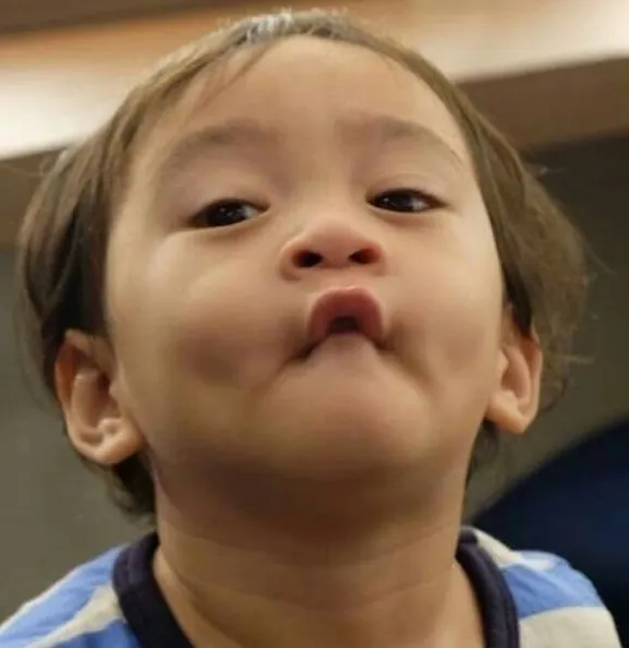 Rafathar Malik Ahmad merupakan nama lengkap yang diberikan oleh Raffi dan Gigi untuk anak mereka. /©instagram.com/nagitaslavina0288