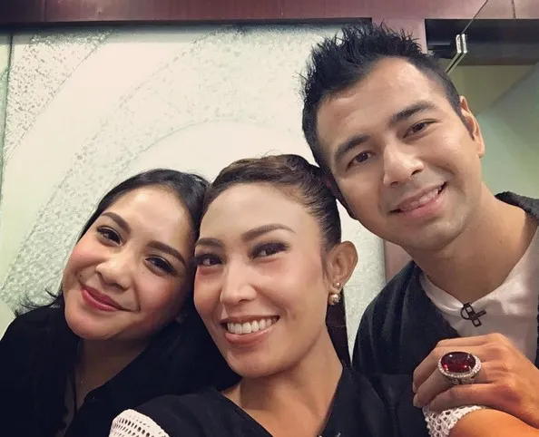 Raffi Dapatkan Akik Super Besar © Instagram mrsayudewi
