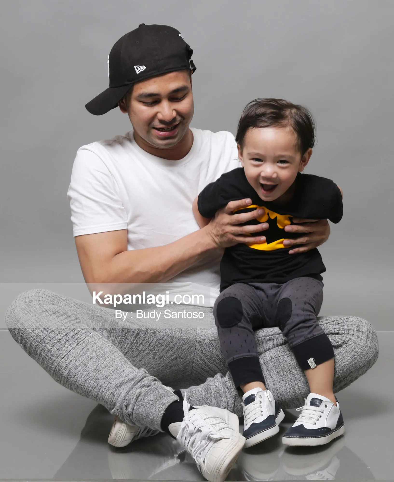 Raffi Ahmad & Rafathar © Kapanlagi/Budy Santoso