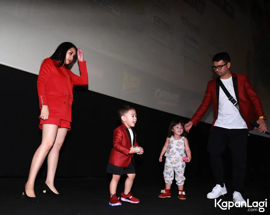 Raffi sempat sebal karena chat yang seharusnya untuk konsumsi pribadi disebarkan secara luas. ©KapanLagi.com/Muhammad Akrom Sukarya