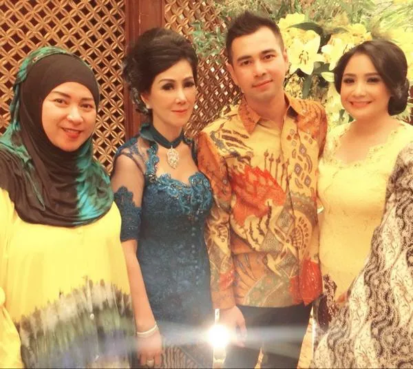 Melly Goeslaw, Amy Qanita, Raffi Ahmad, Nagita Slavina  © Melly_Goeslaw
