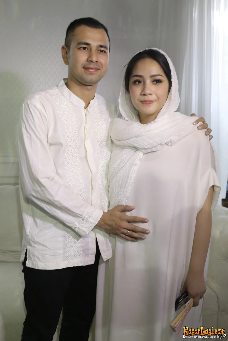 Karena mitos tentang kehamilan, Raffi memutuskan belum membeli peralatan bayi terlebih dahulu. ©KapanLagi.com®/Agus Apriyanto