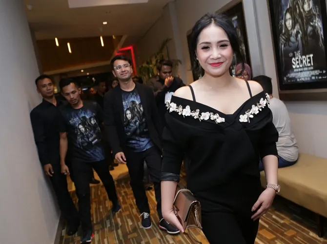 Raffi Ahmad memiliki banyak pertimbangan saat memilih Nagita sebagai pemeran utama. © KapanLagi.com/Agus Apriyanto