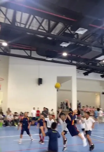 Potret Rafathar Main Basket (Credit: Instagram/raffinagita1717)