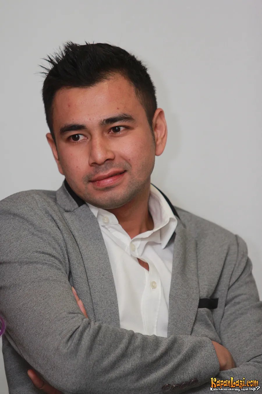 Menurut Raffi punya mobil mewah belum tentu dapat pasangan. @KapanLagi.com®/Agus Apriyanto