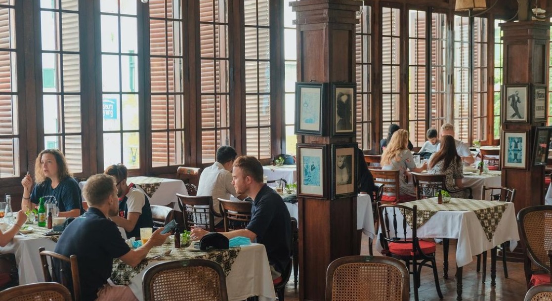 Atmosfer di Cafe Batavia.