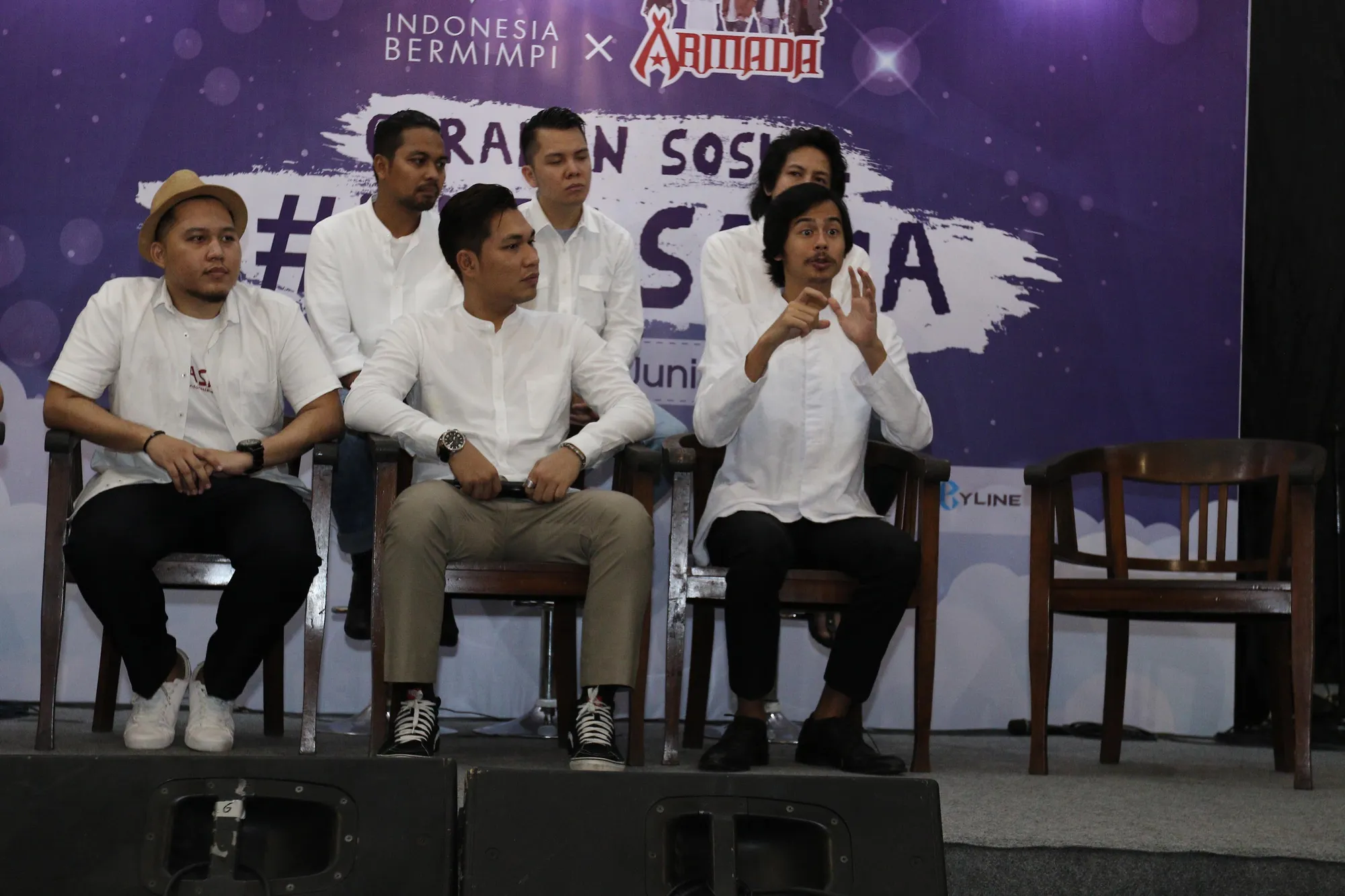 Armada temui anak yang tuna rungu namun menyukai lirik yang mereka tulis © KapanLagi.com/Nuzulur Rakhmah