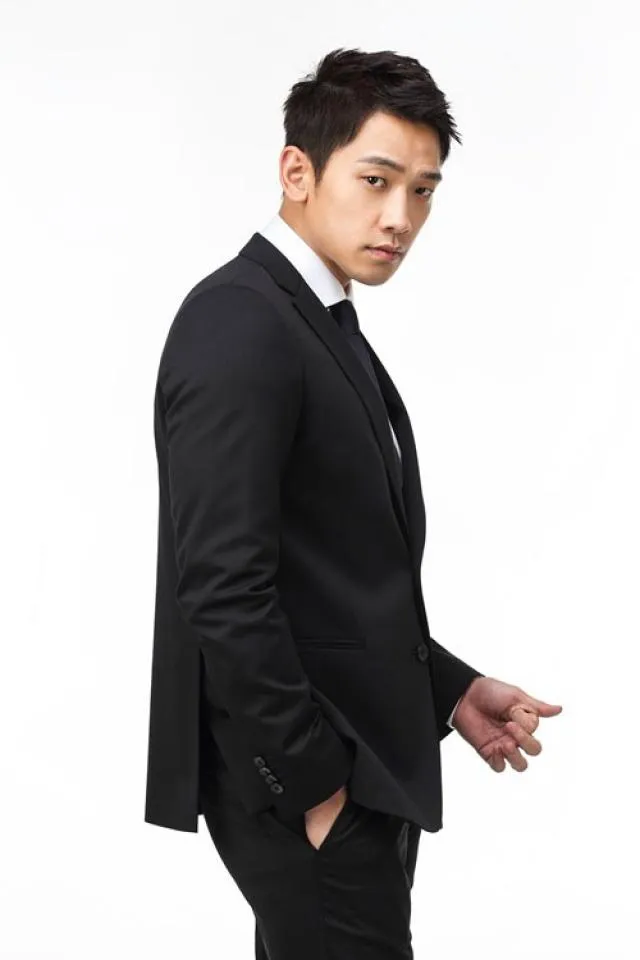 Rain menggugat seorang wanita karena sering buang sampah sembarangan. @dramarecaps.com