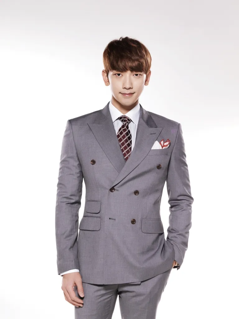Rain akan fokus pula dengan konser solonya. © SBS