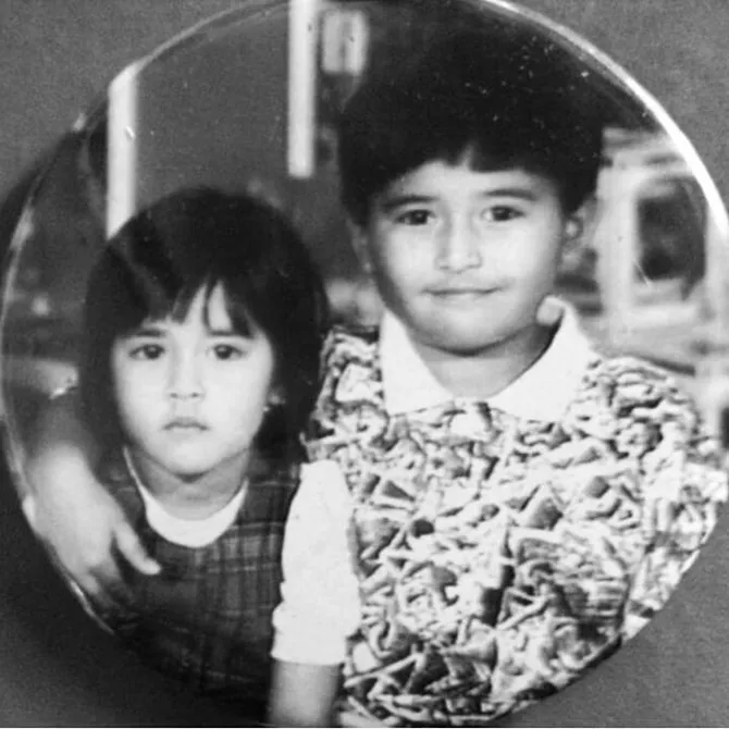Foto masa kecil #2 (credit : instagram.com/raisaisyanaofc)