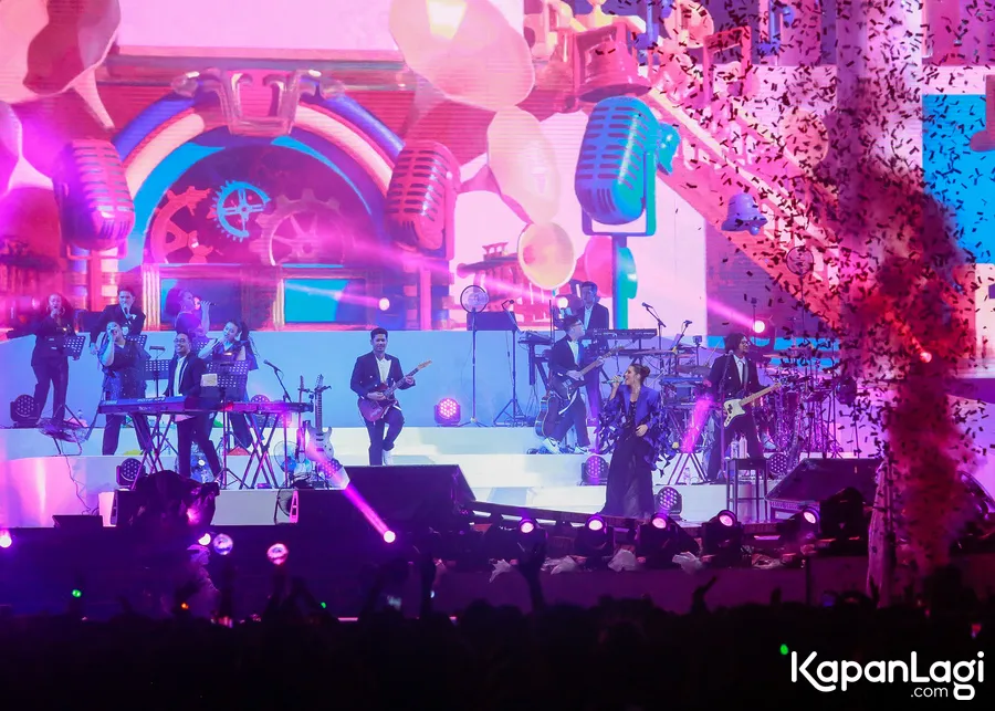 Konser Raisa di GBK (25/2) © KapanLagi.com/Muhammad Akrom Sukarya