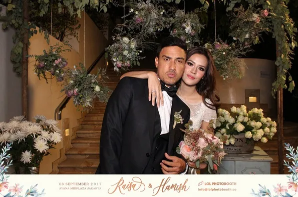 Pernikahan Raisa dan Hamish menandai hari Patah Hati Nasional 2017 / Credit: @raisa6690