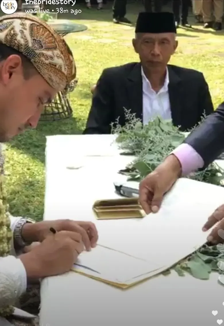 Hamish Daud resmi jadi suami Raisa. cr: Bridestory