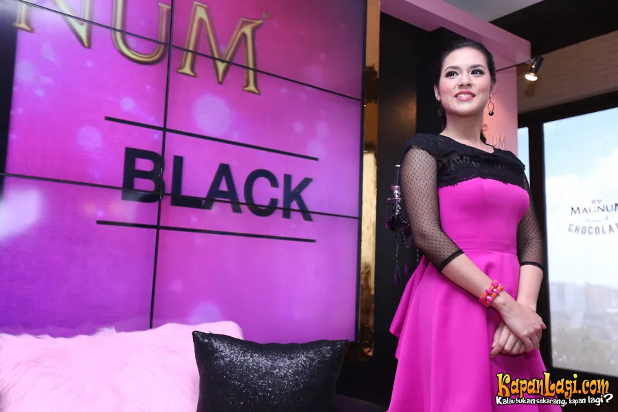 Raisa mantap pilih warna pink. @KapanLagi.com®/Budy Santoso