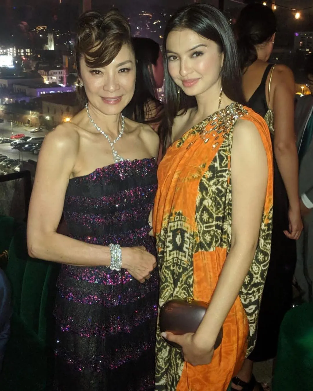 Aura Raline tetap bersinar di samping Michelle © instagram.com/ralineshah