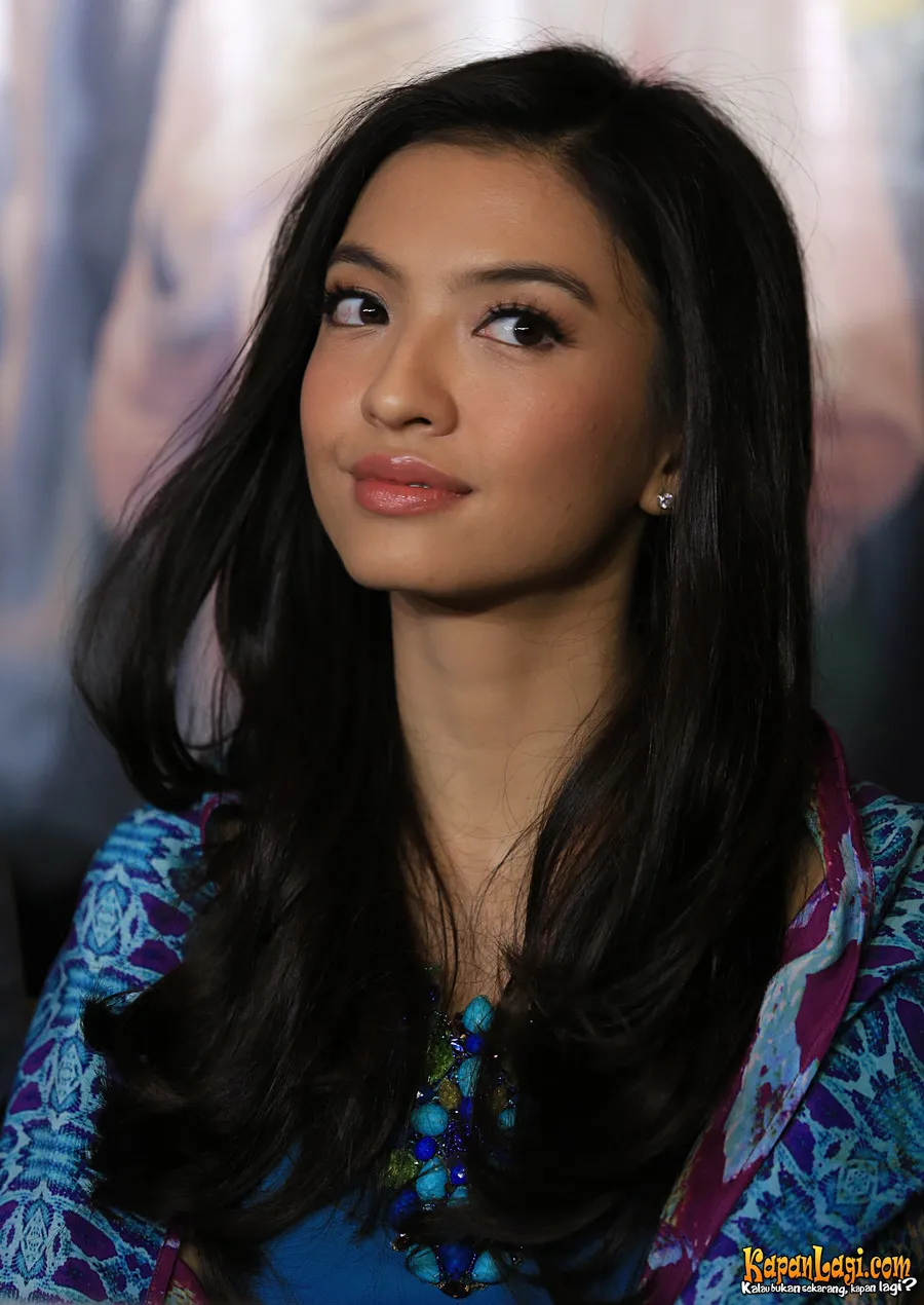 Raline Shah akui dapatkan respon positif setelah berinteraksi langsung dengan penggemar pada acara promosinya ©KapanLagi.com/Agus Apriyanto