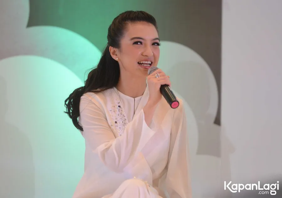 Raline bantah ginseng pemberian Seungri © KapanLagi.com®/Bayu Herdianto