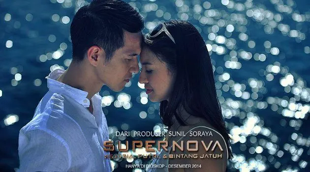 Adegan Junot dan Raline di 'SUPERNOVA'