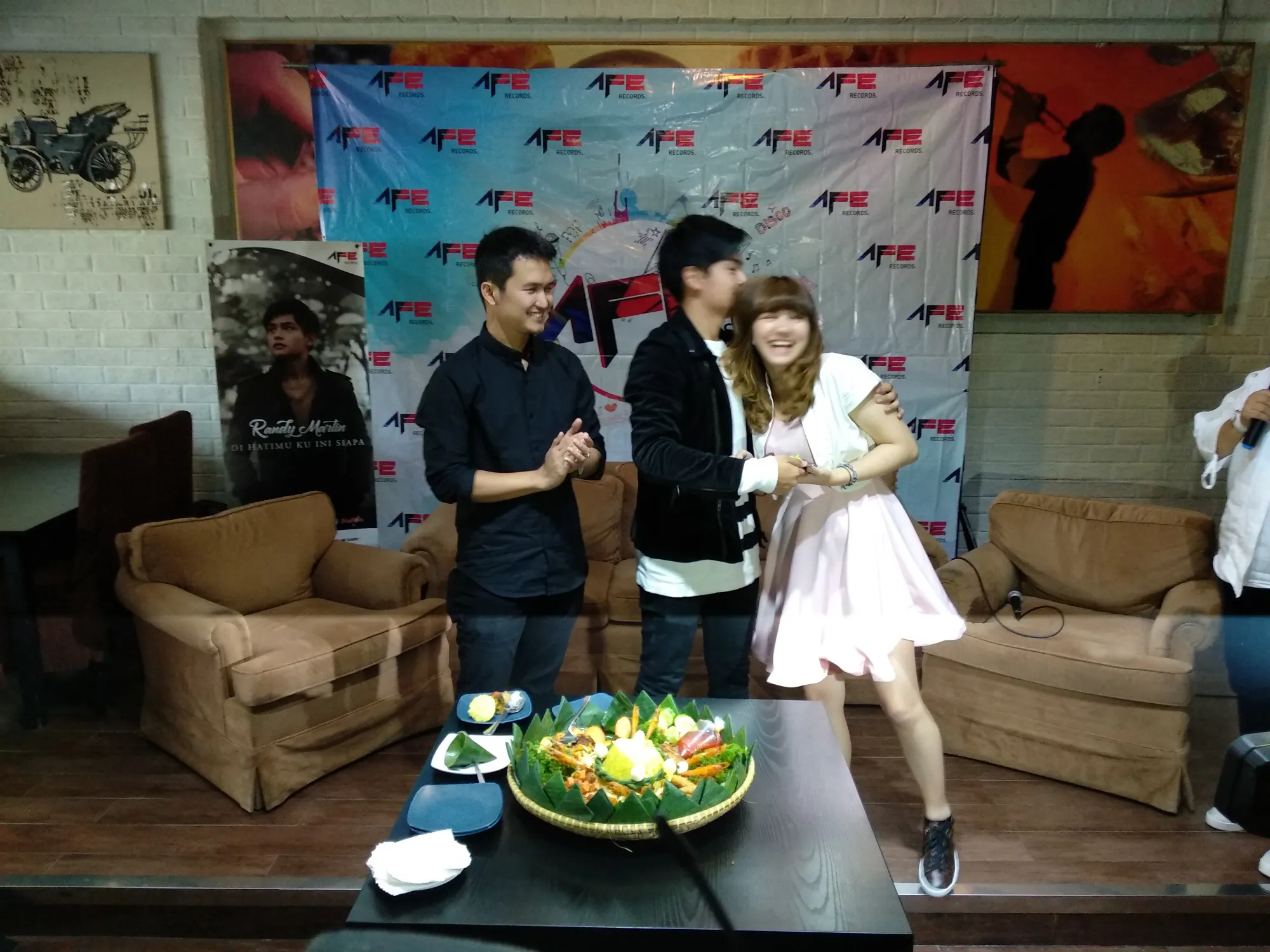Soal jadi talent di klip dan duet dengan Cassandra Lee, Randy Martin tak tutup kemungkinan © KapanLagi.com/Mathias Purwanto