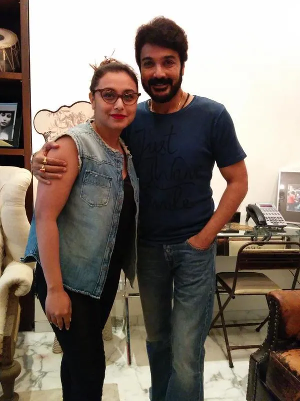 Ini dia reuni Rani Mukherjee dengan teman lamanya, Prosenjit @pinkvilla.com