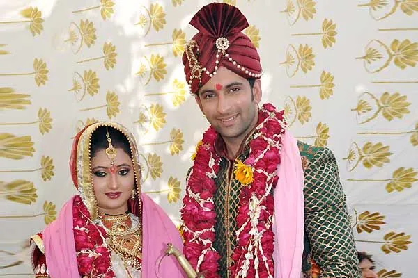 Nandish bantah ada orang ketiga dalam hubungannya dengan Rashami Desai. ©intoday.in