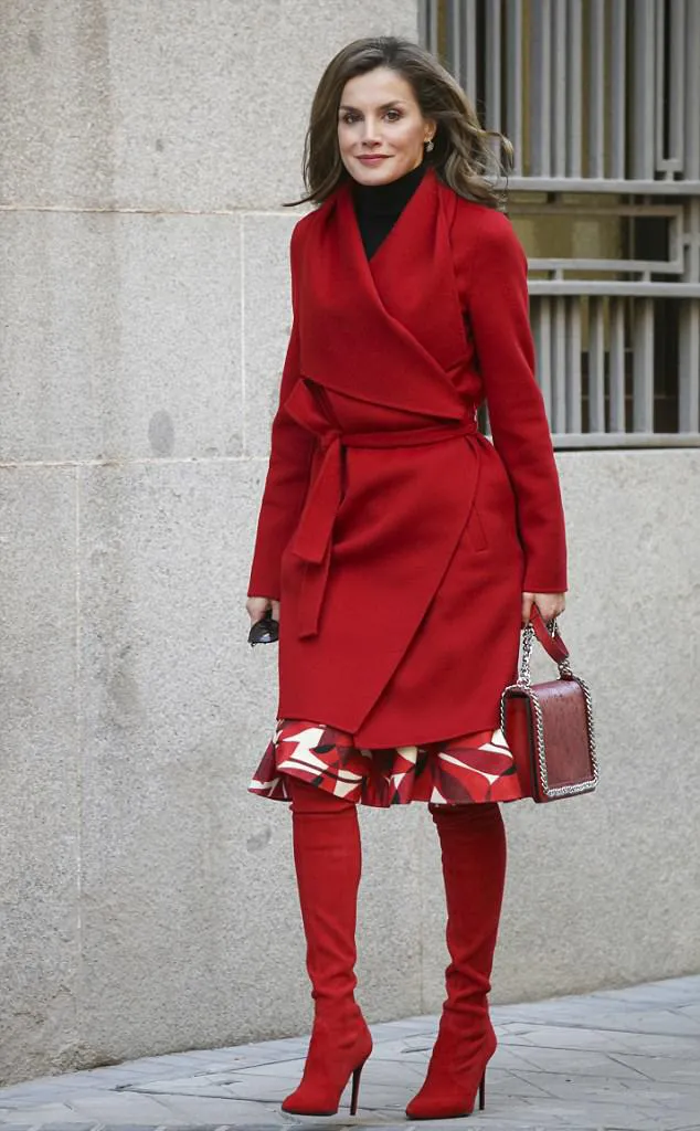 Ratu Letizia kembali tampil cantik dan stylish © dailymail.co.uk