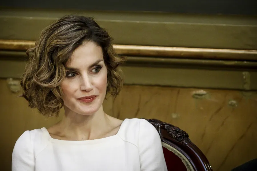 Penampilan Anggun Ratu Letizia