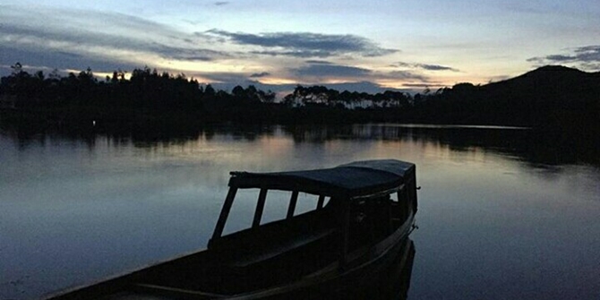 Telaga Rawa Gede is a large natural lake in Sirna Jaya Village, Sukamakmur District, Bogor Regency.