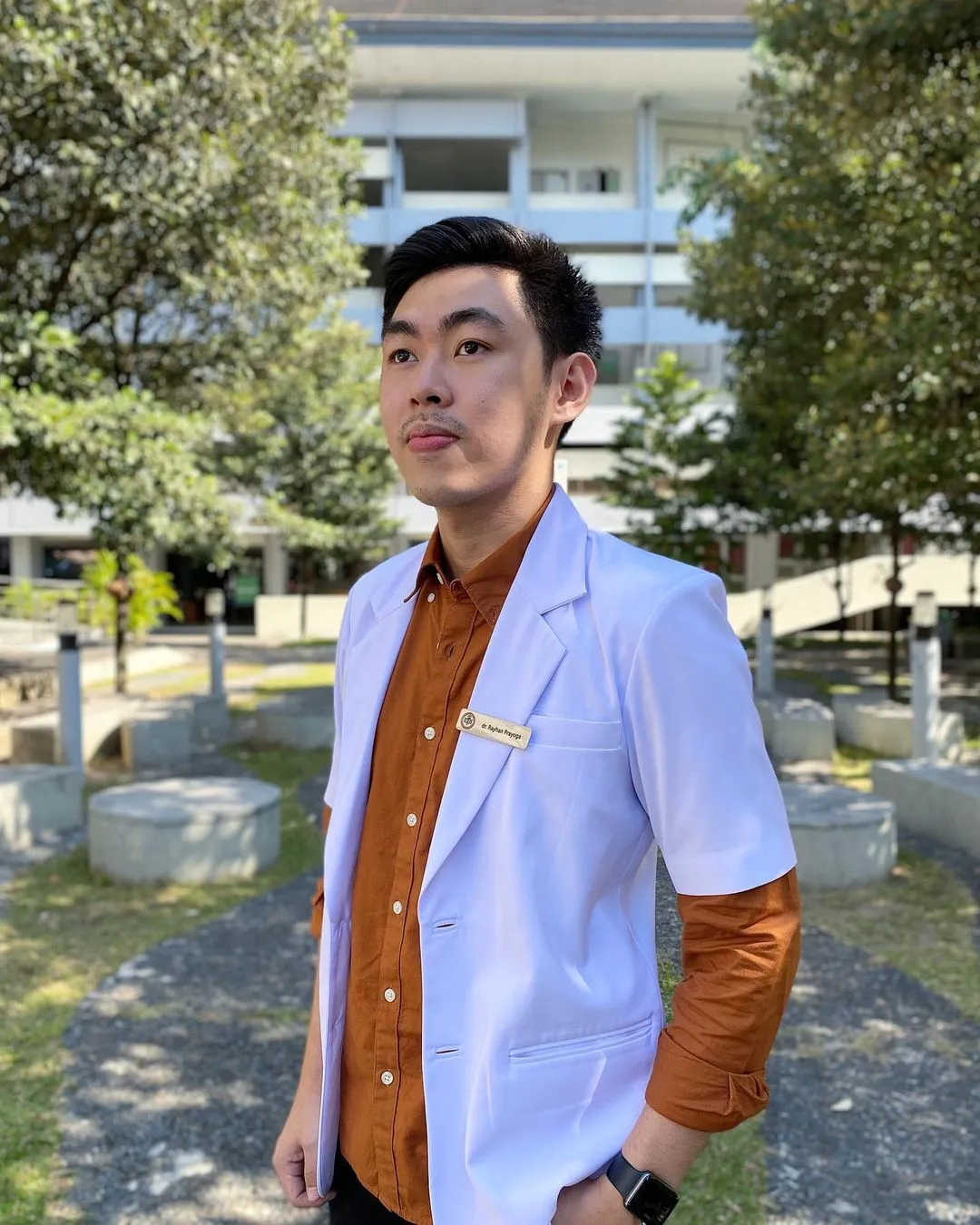 instagram.com/rayhanprayoga