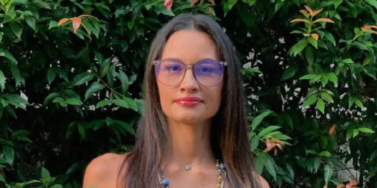 Rebecca Reijiman - MAAFKAN AKU MENCINTAI KEKASIHMU