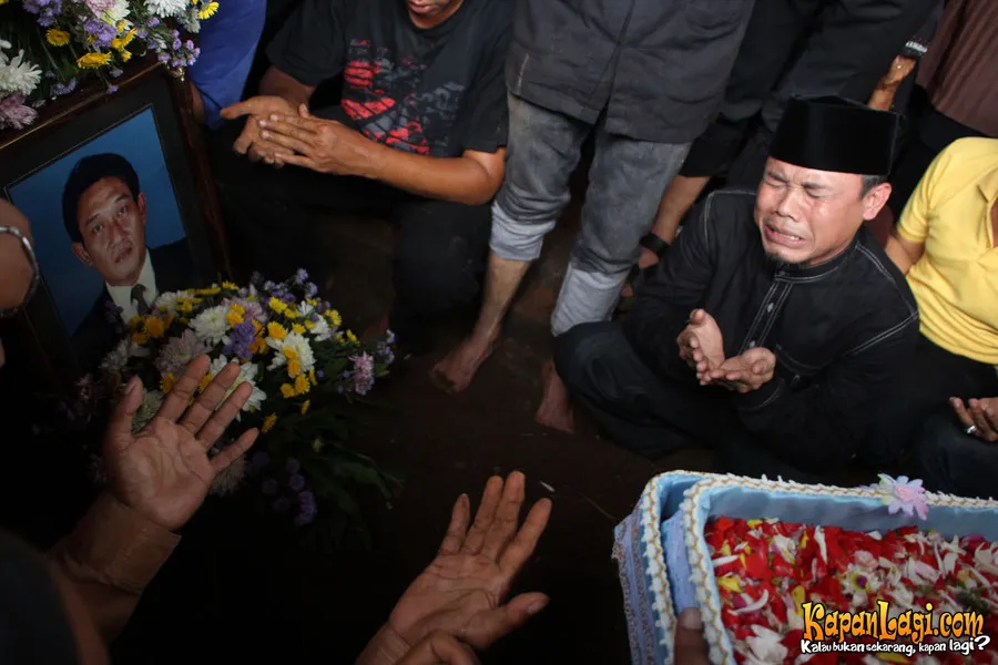 Jojon di tempat peristirahatan terakhirnya. @KapanLagi.com