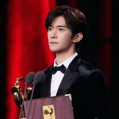 7 Rekomendasi Film Jackson Yee, Aktor Muda Terbaik China Saat Ini