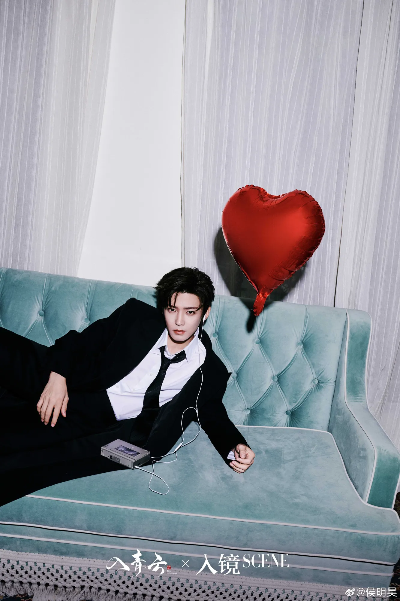 Neo Hou - Copyright: Weibo