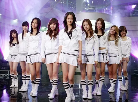 Girls Generation saat debut - credit: SM ENtertainment