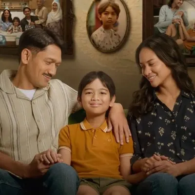 Review Movieverse Film KUPELUK KAMU SELAMANYA