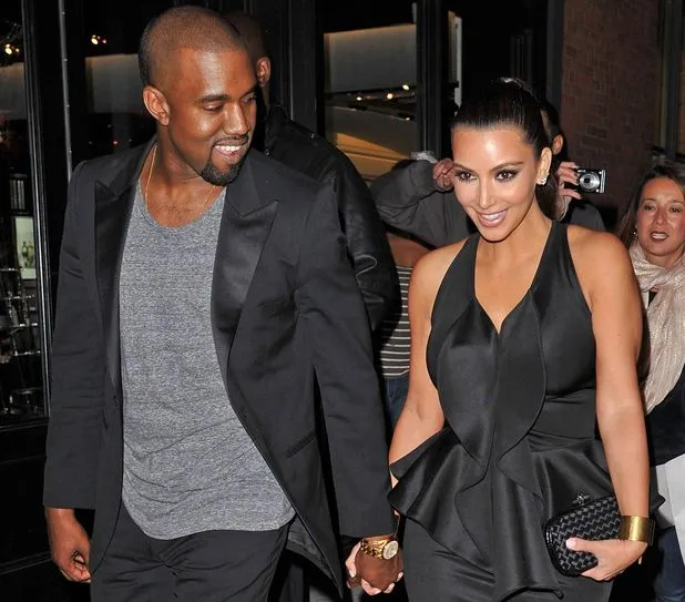 kim kardashian dan kanye west akhirnya go public