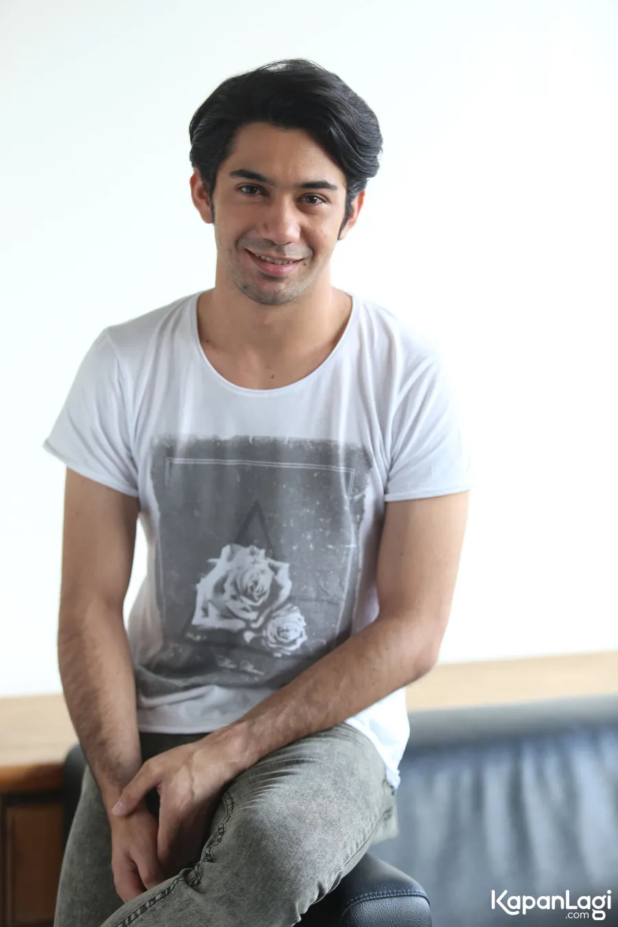 Reza Rahadian Memulai Karirnya Dari Bawah © Kapanlagi