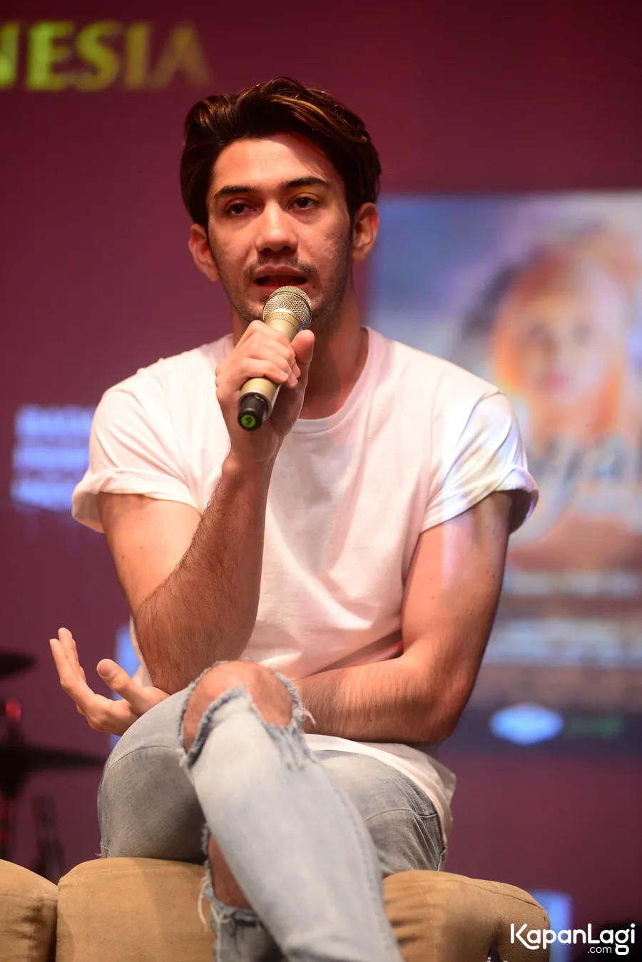 Reza Rahadian: "Meskipun sutradaranya tidak masuk nominasi, itu agak aneh menurut saya."/©KapanLagi.com®/Bayu Herdianto 