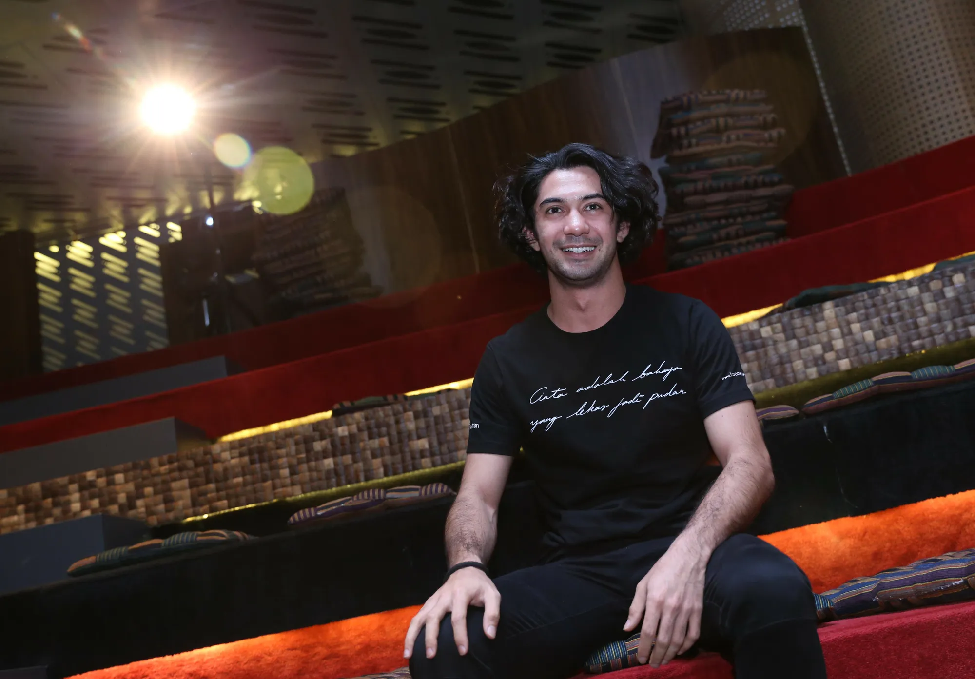 Reza Rahadian © Kapanlagi/Agus Apriyanto