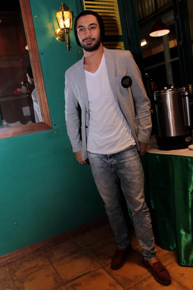 Reza Rahadian memberi komentar soal puasa dan pilpres © KapanLagi.com®