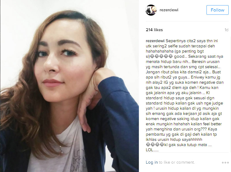 Sering Diserang Haters, Dewi Rezer Marah di Instagram 